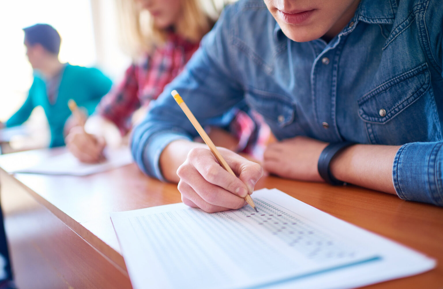 Metodología de estudio enfocada a los primeros puestos de la promoción.